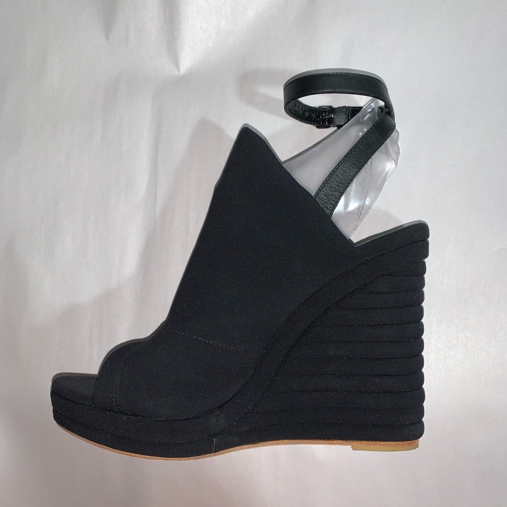 BALENCIAGA size 41 black NEOPRENE platform wedges